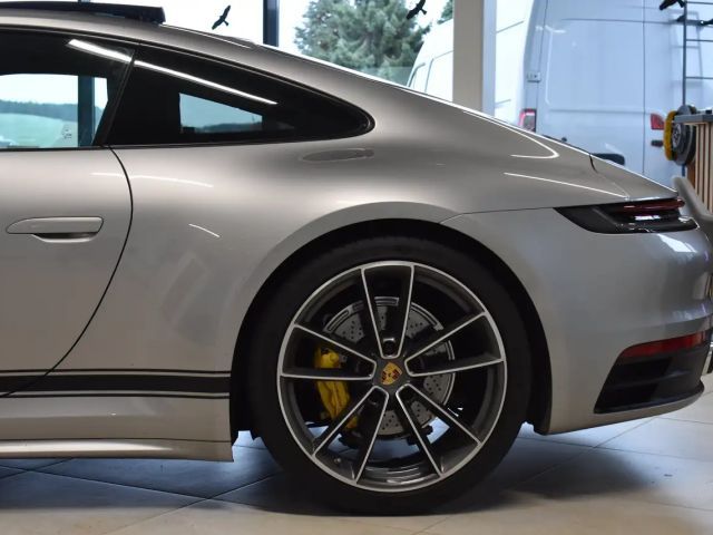 Porsche 911 Carrera Coupé