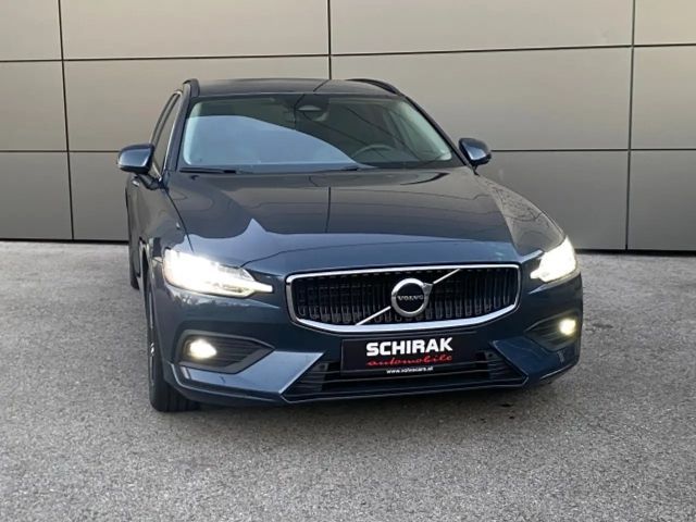 Volvo V60 Core Geartronic