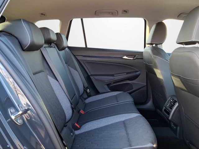 Volkswagen Golf 2.0 TDI DSG Variant