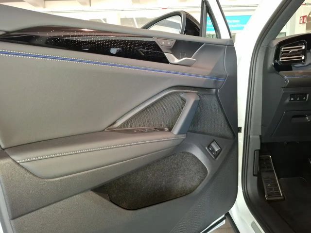 Volkswagen Tiguan R-Line eHybrid