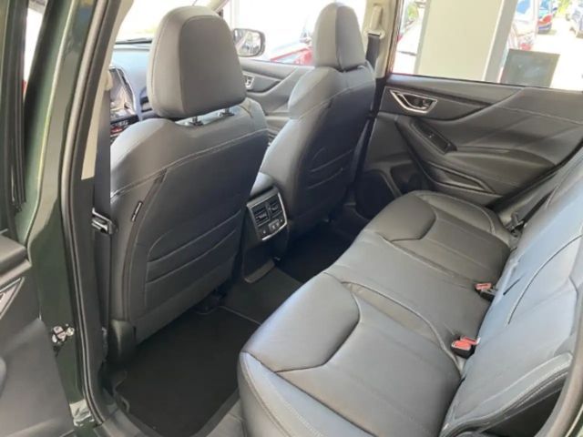 Subaru Forester 2.0ie Edition Black Platinum 8-fach bereift AHK-ab