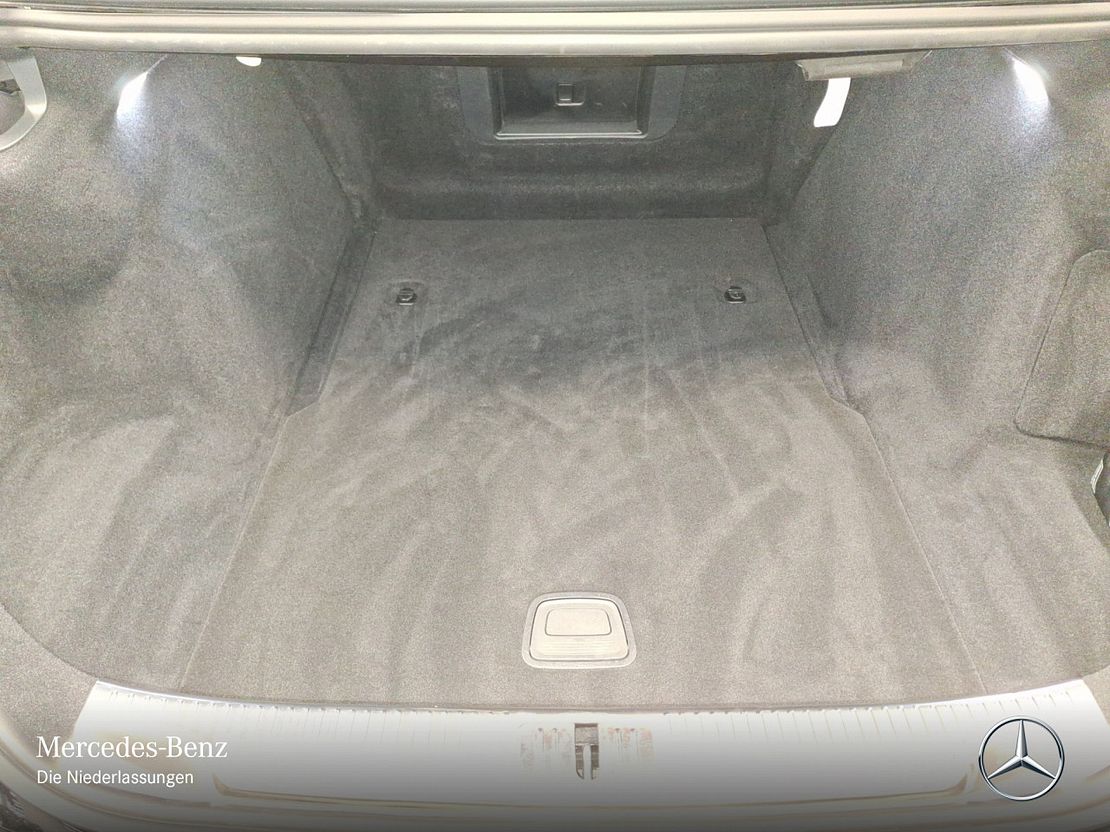 Mercedes-Benz S 500 4MATIC Sedan