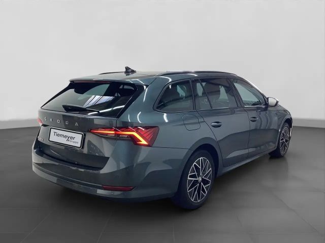 Skoda Octavia 1.5 TSI Ambition Combi