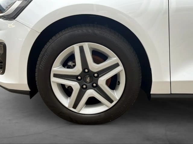 Ford Focus Cool & Connect EcoBoost Wagon