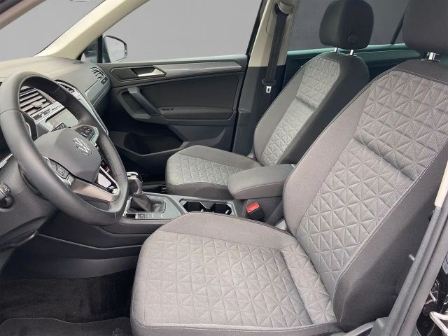 Volkswagen Tiguan DSG Life