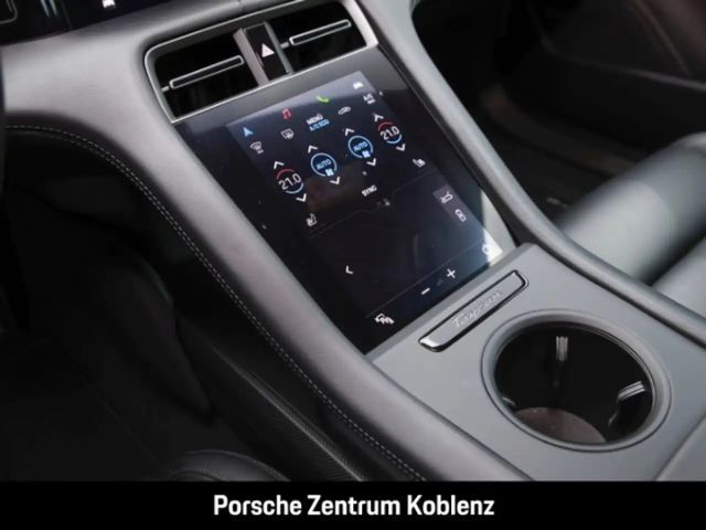 Porsche Taycan Turbo