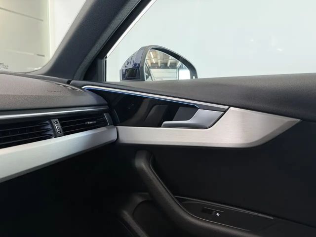 Audi A4 35 TFSI S-Line