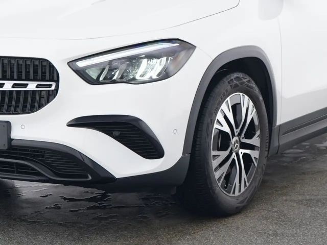 Mercedes-Benz GLA 180 Progressive