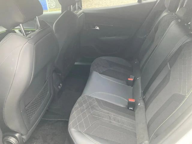 Peugeot E-2008 e- Elektromotor 136 (e-)GT e- Pack ACC+LED