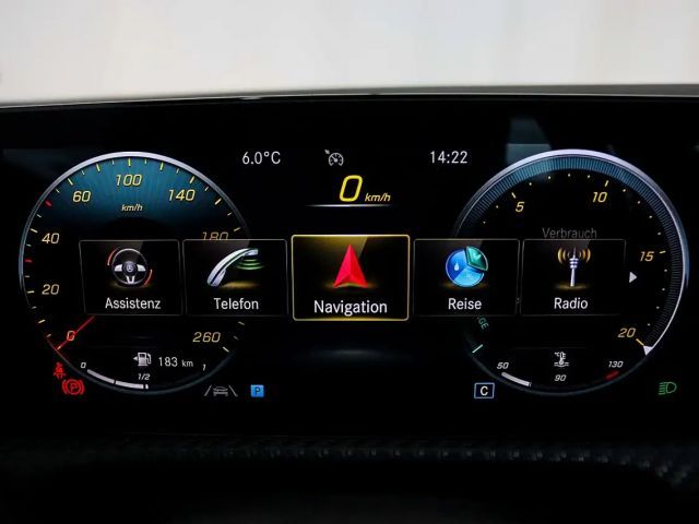 Mercedes-Benz A 180 / NAVI / RÜCKFAHRKAMERA / SITZHEIZUNG