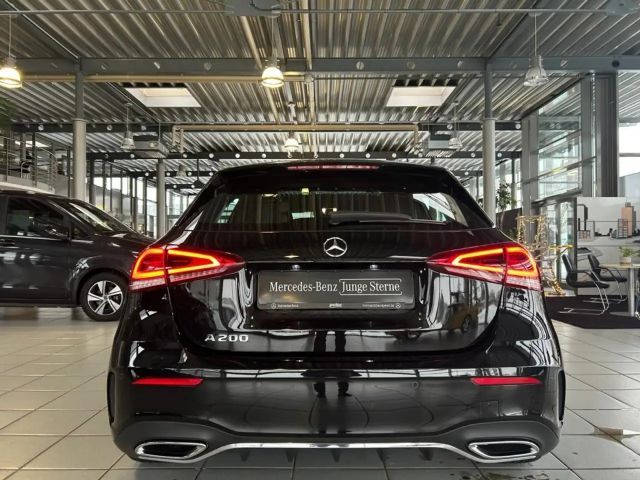 Mercedes-Benz A 200 AMG Line