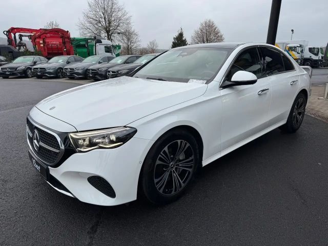 Mercedes-Benz E 450 4MATIC AVANTGARDE Sedan