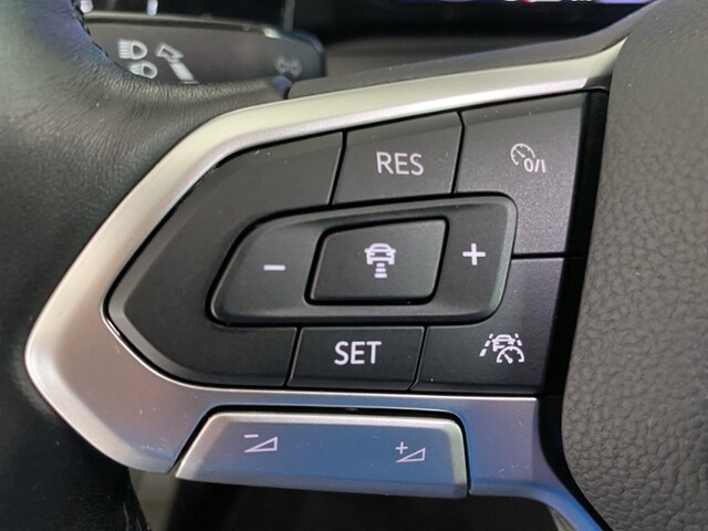 Volkswagen Golf 1.5 TSI Golf VIII