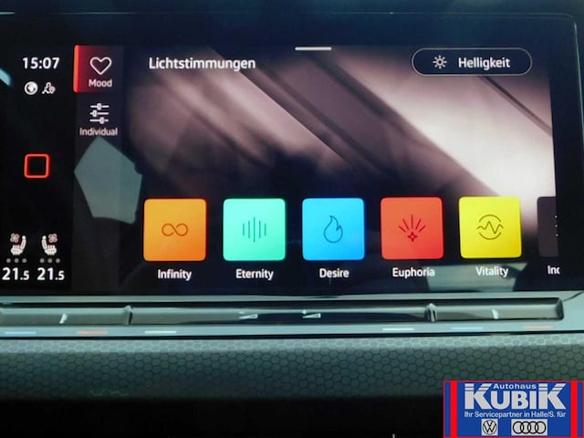 Volkswagen Golf Style