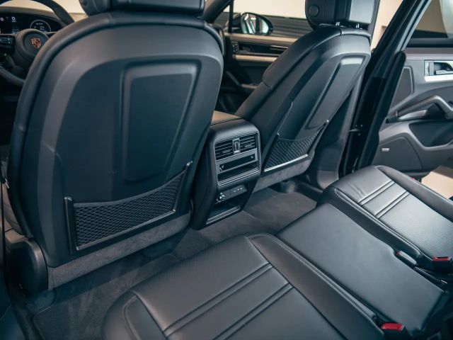 Porsche Cayenne Coupé E-Hybrid