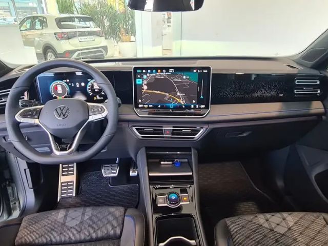 Volkswagen Tiguan 4Motion DSG Sport