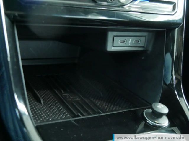 Volkswagen T-Cross 1.0 TSI DSG