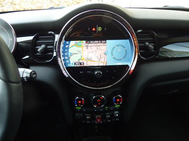 MINI Cooper 1.5 Classic