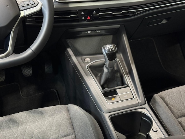 Volkswagen Golf 1.5 TSI Life Variant