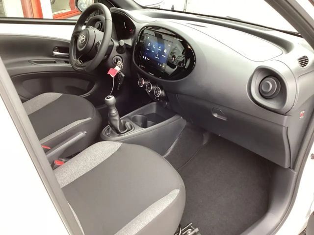 Toyota Aygo X Business Hatchback