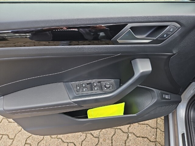 Volkswagen T-Roc 1.5 TSI IQ.Drive Style