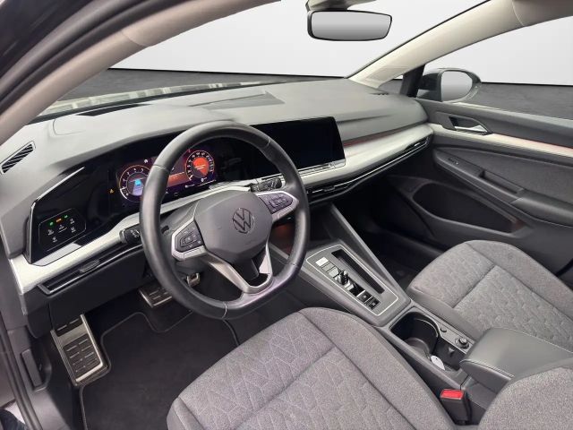 Volkswagen Golf 1.5 eTSI DSG Move