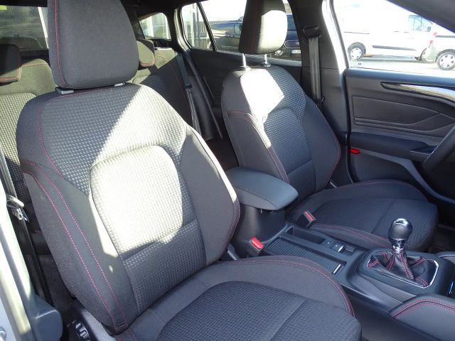 Ford Focus ST Line Wagon