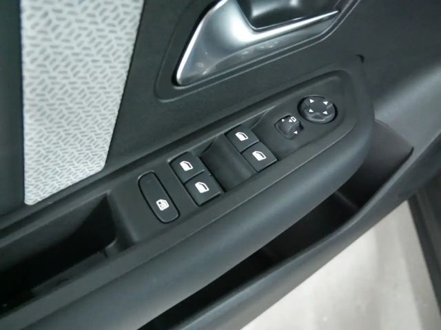 Citroën C4 Max PureTech