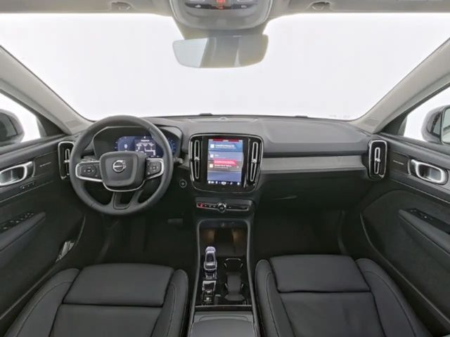 Volvo XC40 Dark Plus
