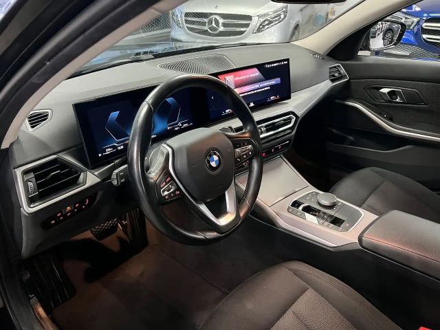 BMW 320 320d Touring xDrive