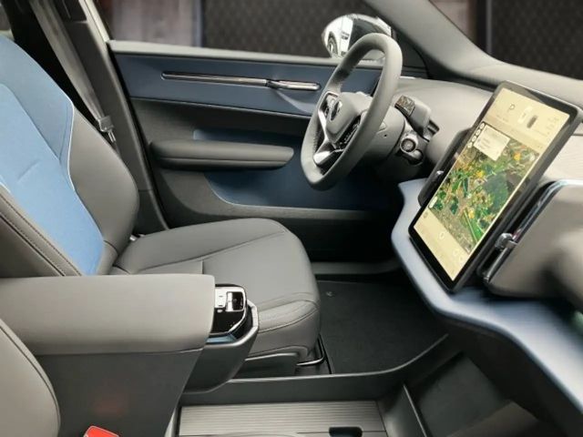 Volvo EX30 Extended range Plus Single motor