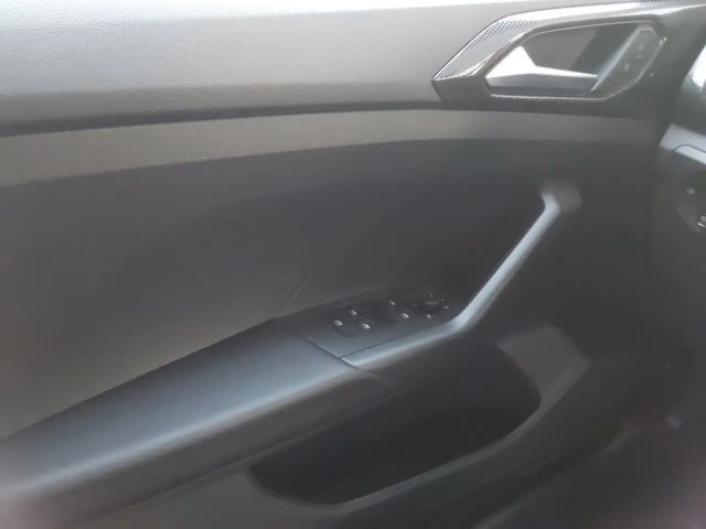 Volkswagen T-Cross Friends TSI