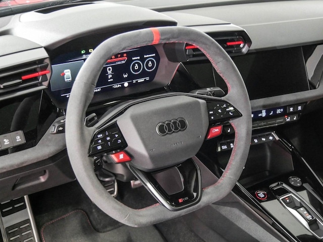 Audi RS3 Quattro S-Tronic Sedan