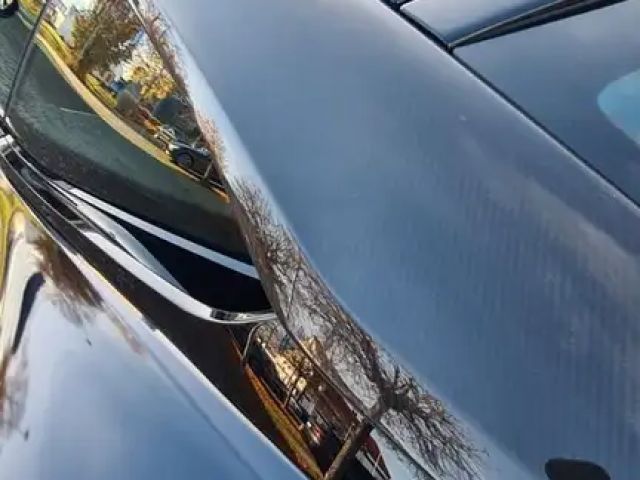 Aston Martin DBS V12