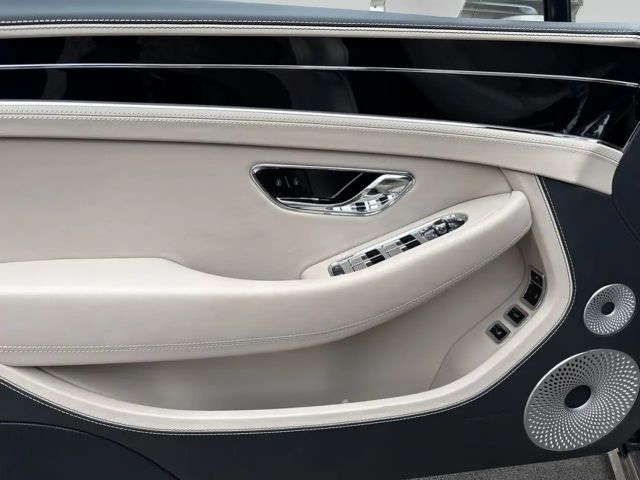 Bentley Continental GT Hybrid V8