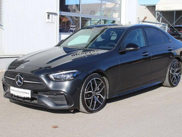 Mercedes-Benz C 200 4MATIC Sedan
