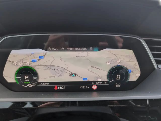 Audi Q8 e-tron 50 Business Quattro