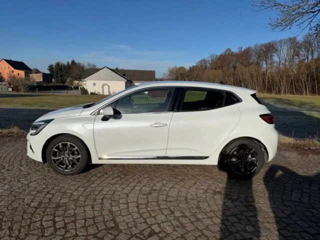 Renault Clio E-Tech Hybrid Intens