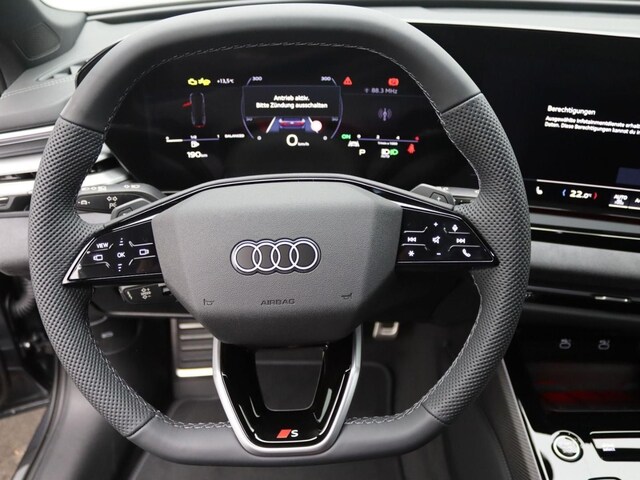 Audi A6 Avant Quattro S-Tronic