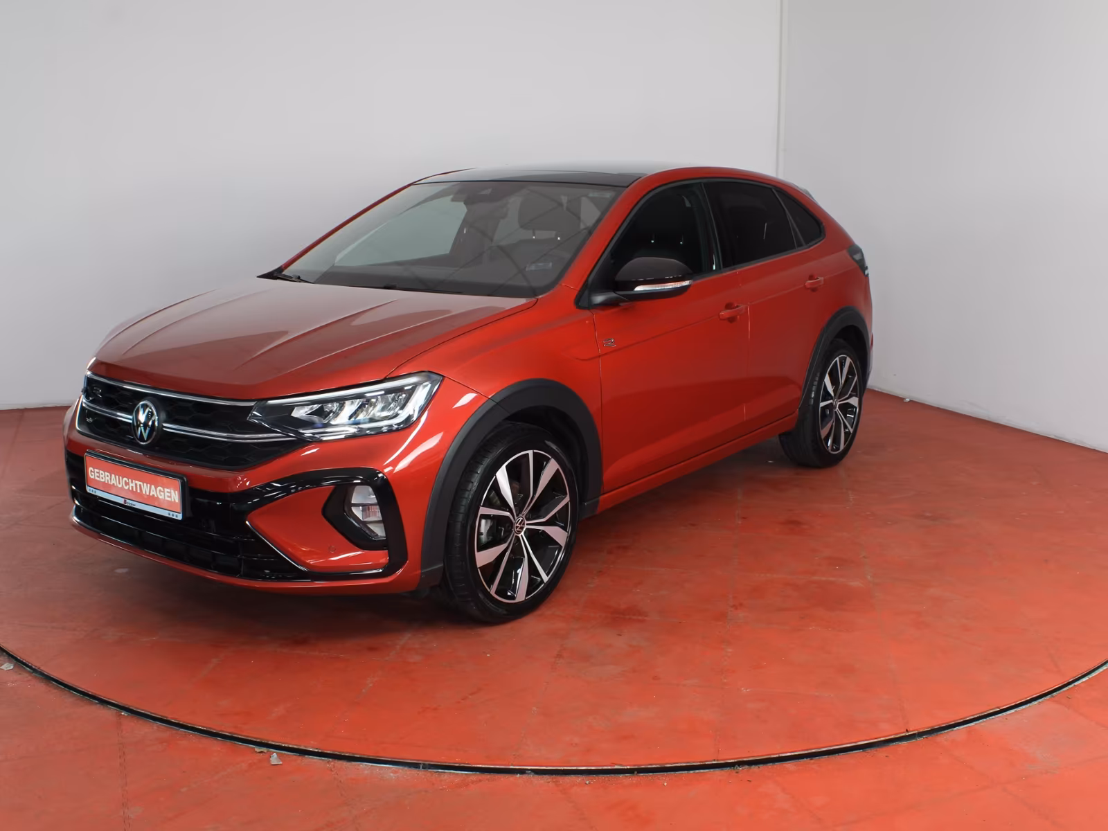 Volkswagen Taigo 1.0 TSI DSG R-Line