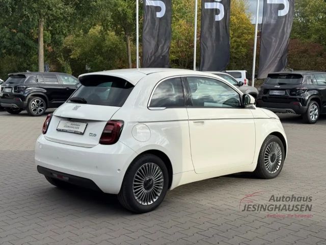 Fiat 500e +Rückfahrkam.+Klimaaut.+Sitzheizung Digitales Cock