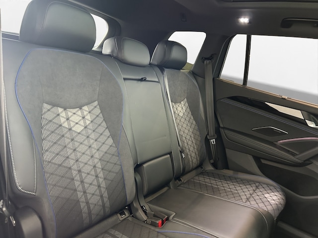 Volkswagen Tayron 2.0 TDI DSG IQ.Drive R-Line