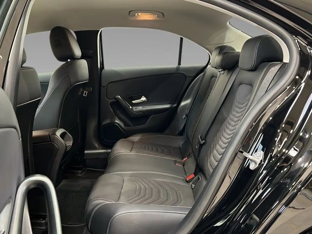 Mercedes-Benz A 250 A 250 e Style