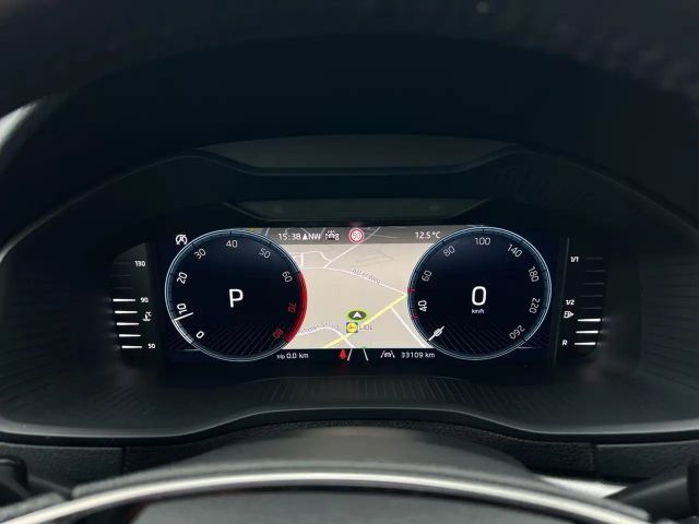 Skoda Karoq 1.5 TSI Selection