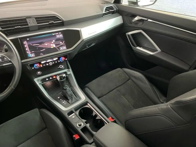 Audi Q3 35 TDI Quattro