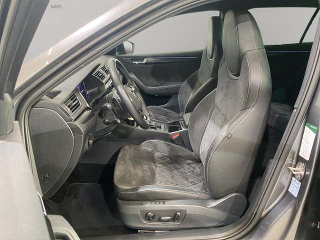 Skoda Superb 2.0 TDI Combi