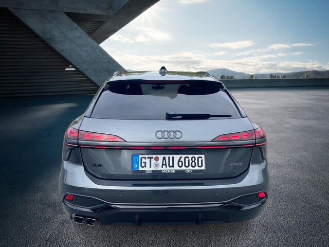 Audi A6 Avant Quattro S-Tronic