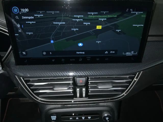 Ford Focus EcoBoost ST Line