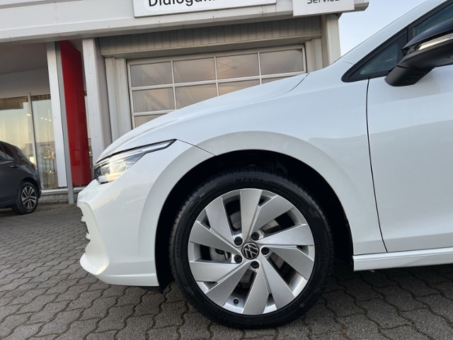 Volkswagen Golf 1.5 TSI Golf VIII Variant