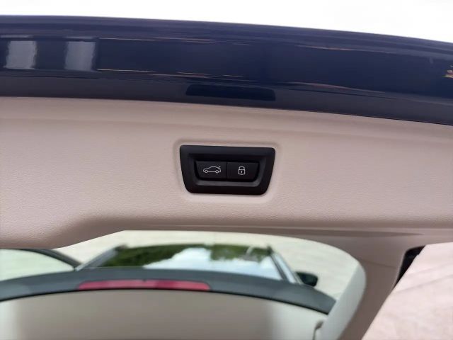 BMW 320 320i Touring